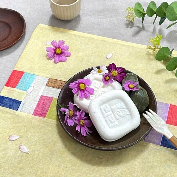 Set of 6pcs Korean Traditional Table Placemats | Ramie Fabric | Quilt | Hanbok - Picture 2 of 14